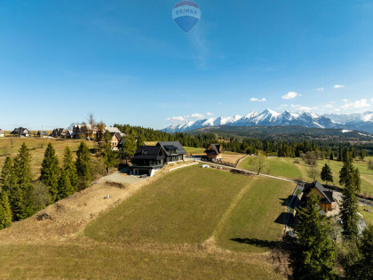 DZIAŁKA Z PANORAMĄ  NA TATRY