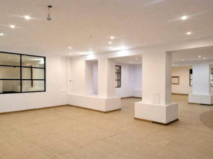 Top lokal w centrum – 280 m² do własnej aranżacji!