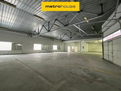 Hala 800 m2 z biurami, placem i mocą 100 kW