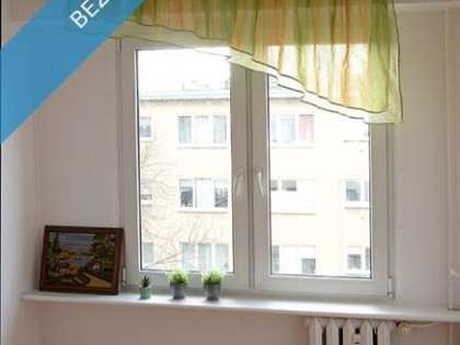Mieszkanie na sprzedaż 62 m2,  4 pokoje, 3 piętro