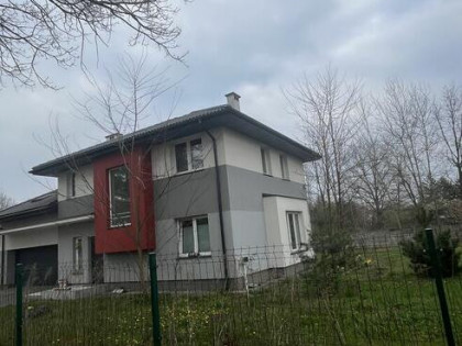 SPRZEDAM BARDZO ŁADNY NOWY DOM WOLNOSTOJĄCY