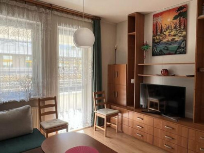 Bezpośrednio, 2 pokoje przy Parku Szczęśliwickim