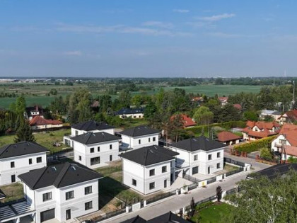 Michałowice - ostatni dom - Nowe Osiedle na Wesołej