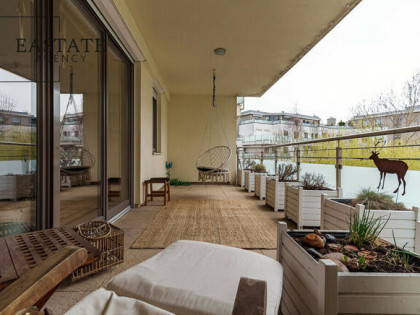 66 m² salonu i 20 m² tarasu | 5 pokoi