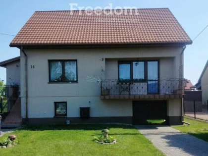 Dom po remoncie obok Kołbieli dobry dojazd S17