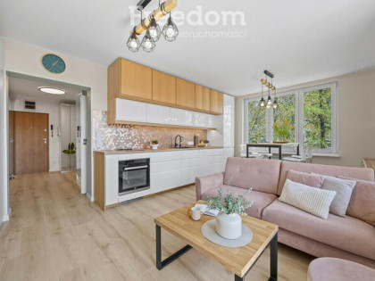 2 pokoje po remoncie | 40,3 m² Ożarów Floriana
