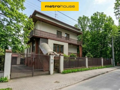 Przestronny dom na cenionym Julianowie