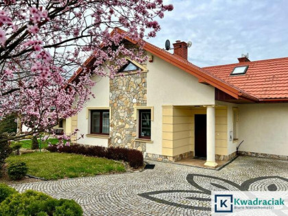 Dom Brzostek, Mieczysława Woronieckiego