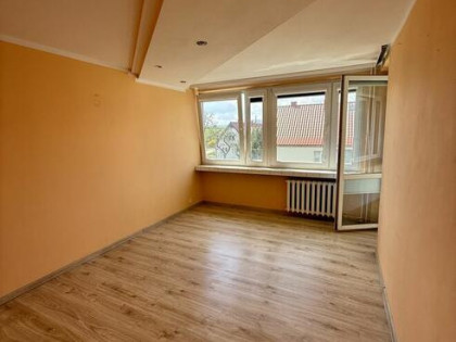 Słoneczne mieszkanie 3 pokojowe z balkonem