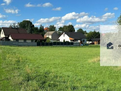 Malownicza działka blisko jeziora Sławskiego