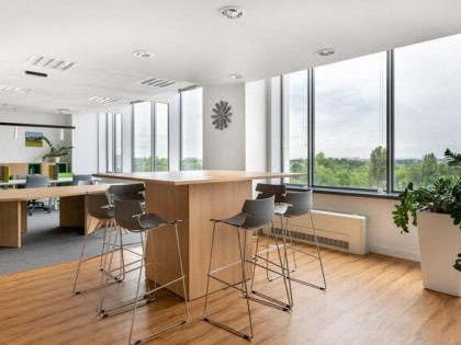Profesjonalnej coworkingowej Regus North Gate