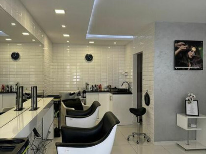 Wynajmę prestiżowy salon fryzjerski / lokal beauty – Polkowice