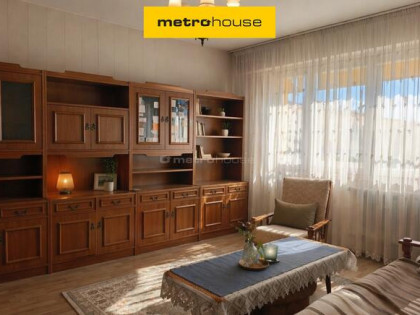 3 pokoje  64 m²  Balkon  Duży potencjał