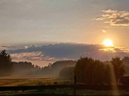 Sprzedam działkę budowlaną z mediami