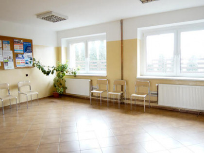 Wynajem lokal usługowy 100 m2 Błotnica Strzelecka