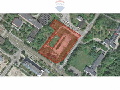 Teren inwestycyjny 9709 m² przy DK42