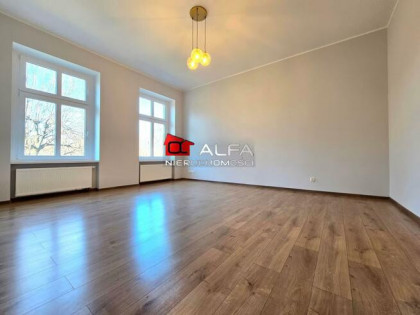 Mieszkanie Świdnica, okolice parku