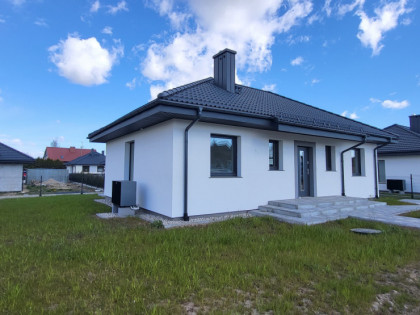 Dom Różyny ul. Rubinowa