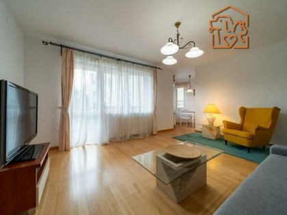 2 pokoje z garażem, pet-friendly-Włodarzewska 51G