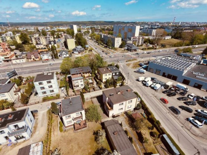 Dom wolnostojący na działce 1000m2 Gdynia