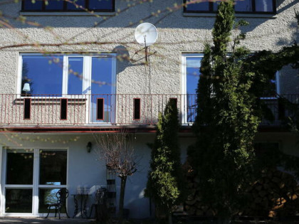 Dom z dużą działką blisko natury