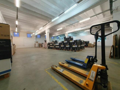 Magazyn 310 m2 + Biura . Rzeszów. Niskie Opłaty. Prowizja 0%
