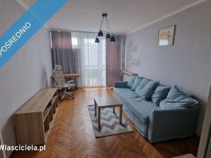 Oferuję bezpośrednio  do wynajęcia dwupokojowe Al. Jana Pawła II 26 przy RONDO ONZ  Dostępne od zara
