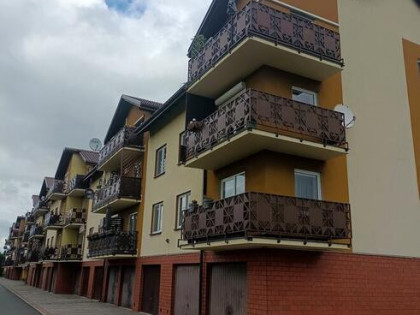 wynajmę przestronną kawalerkę