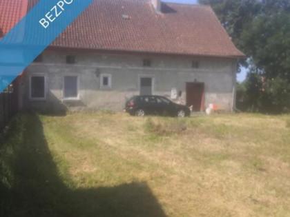 Mieszkanie 86m z oddzielna dzialka na wsi.