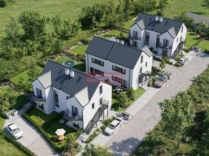 tramwaj, ogród i poddasze ekstra