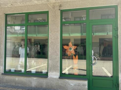 Lokal na sprzedaż / Radomsko, ul. Tysiąclecia 10 / Ryneczek