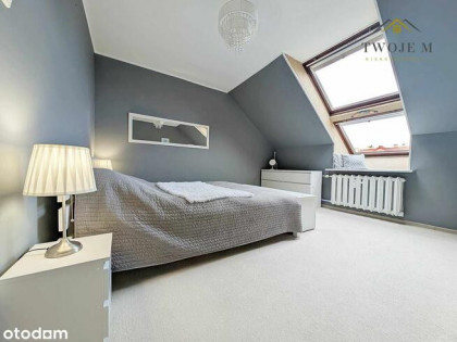 pow. po podłodze 74m², JAROTY, miejsce postojowe, GARDEROBA