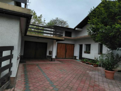 Łańcut  Dom 280 m2 z zapleczem gospodarczym