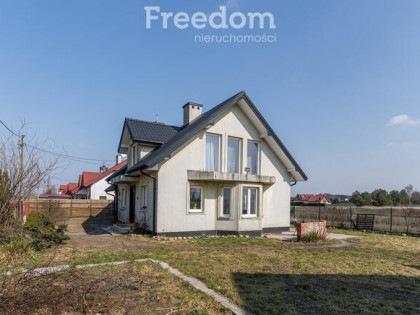 Dom wolnostojący | Ogród | Garaż | Cisza | Remont