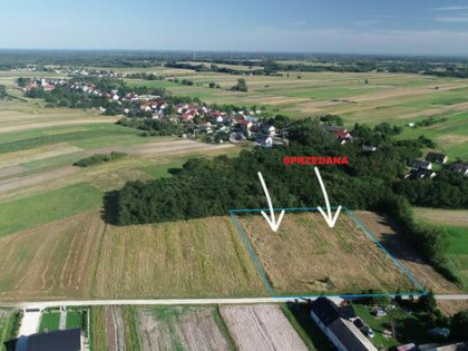 Działka 8ar z wydanymi WZ na dom jednorodzinny (OSTATNIA !!)