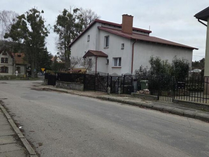 sprzedam dom jednorodzinny wolnostojący piętrowy