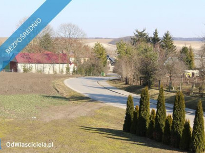 Bezczynszowe mieszkanie w osobnym segmencie budynku z działką 10 ar.