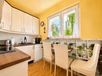 Dwustronne | 2 Pokoje | Piwnica 6 m² | Ogródek