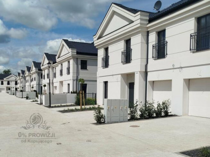 REZERWACJA/WILLOWY DOM Z OGRODEM I GARAŻEM -stylowa architektura - Cesarzowice