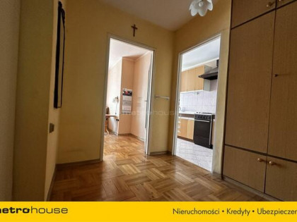 2 pokoje LESZCZYNOWA  balkon 48,6 m²  do remontu