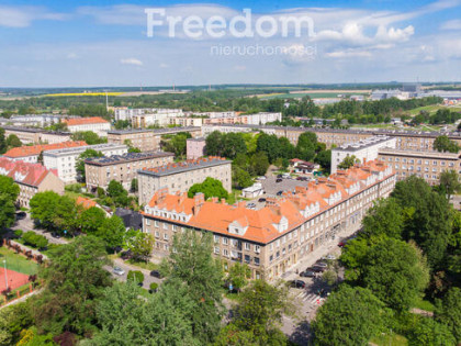 Lokal usługowy przy parku w centrum miasta