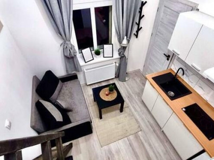Studio z antresolą, blisko dworzec - Nowogrodzka 4