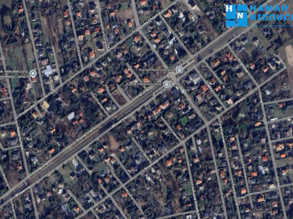 Spokojna okolica, w pobliżu las Młochowski !