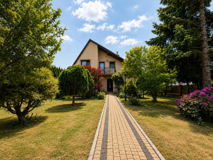 Gotowy do wejścia, ogród, garaż blisko Jasionki
