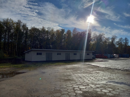 Atrakcyjna nieruchomość - kompleks budynków