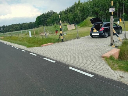 Sprzedam Działkę Budowlaną 1585 m2 w pełni uzbrojoną polecam
