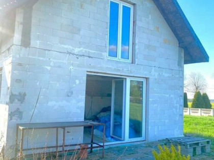 Dom stan surowy zamknięty|5100 m² działki|fundament garażu|
