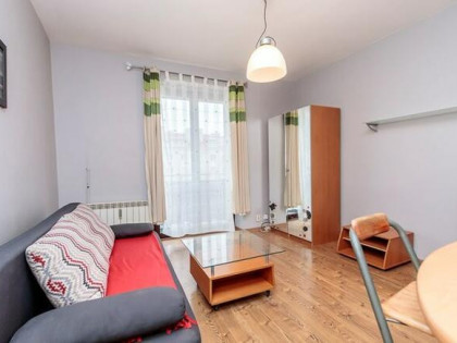 Kawalerka z balkonem, pet-friendly- Traugutta 35