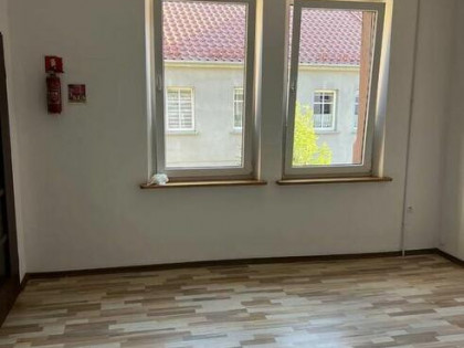 Lokal użytkowy 40m² Ostrów Wlkp ul Wiosny Ludów 1-piętro