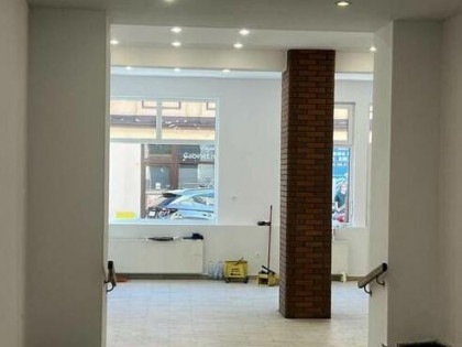 Lokal handlowy 120 m² Ostrów Wlkp ul Wiosny Ludów - parter